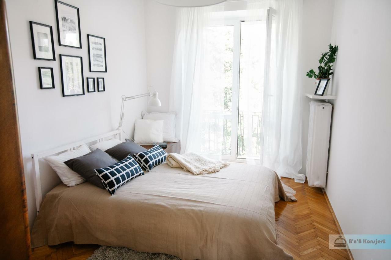 Warsaw Concierge Bracka Retro Flat Apartment Luaran gambar